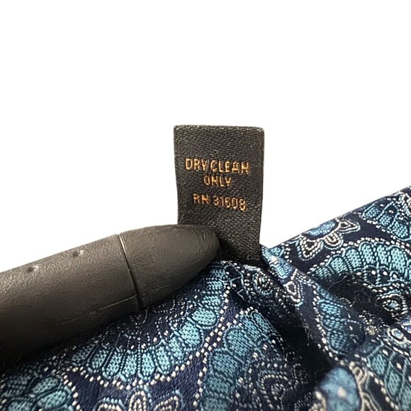 JOS. A. Bank Reserve Mens 100% Silk Tie Blue Floral Medallion Pattern - Picture 4 of 6